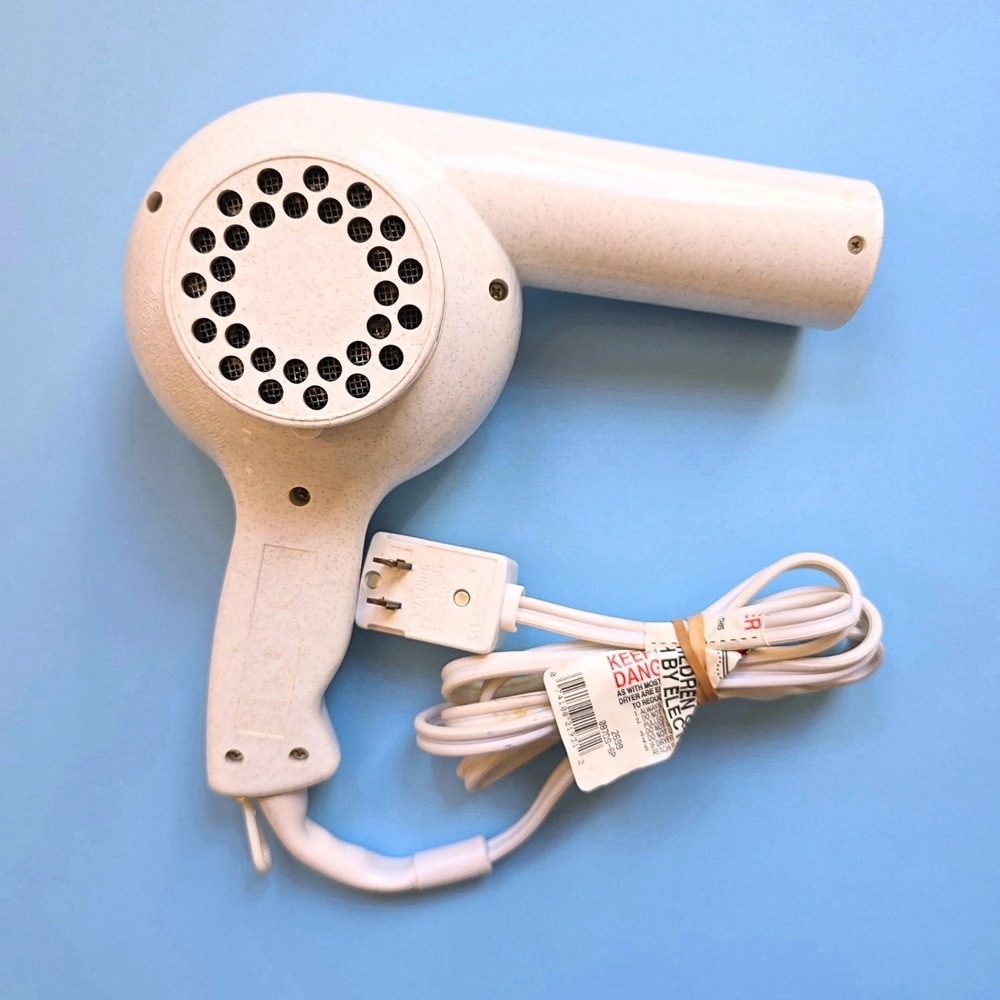Vintage Conair Pro Style 1600 Hair Blow Dryer White Tested Video! 90s 80s 087D - Picture 3 of 10